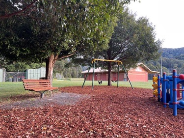 Polwarth Drive Playground